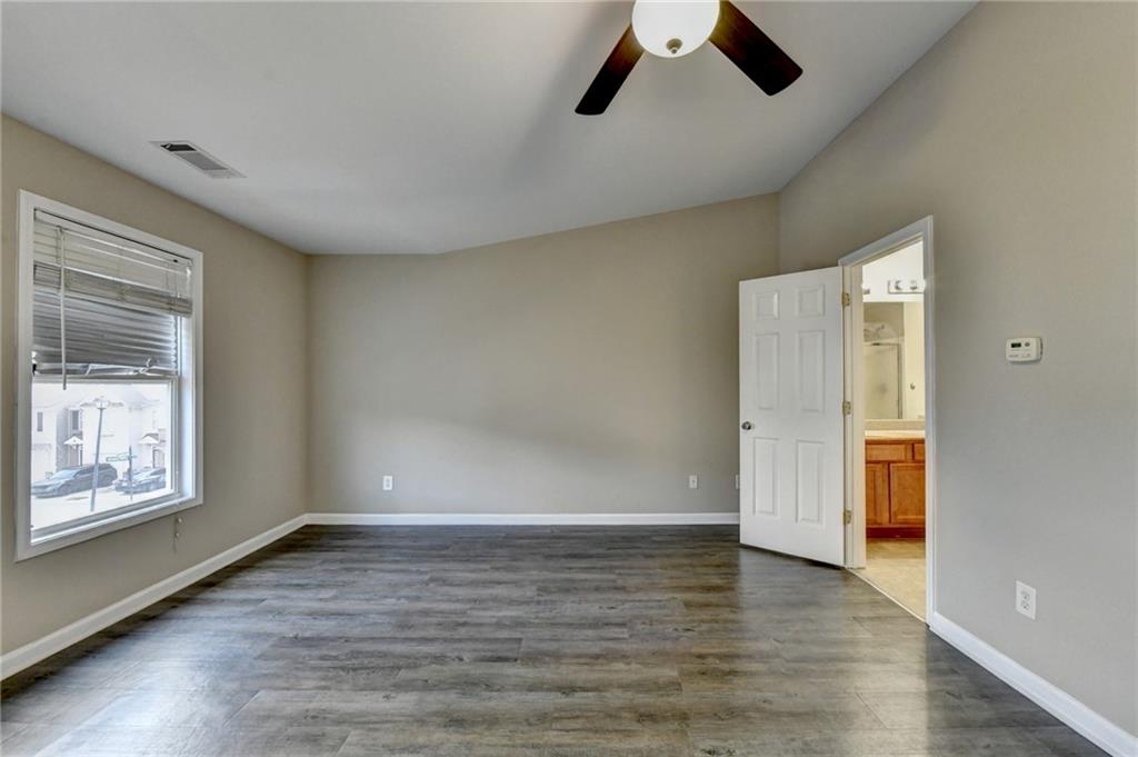 2152 Executive Drive Property Photo 27