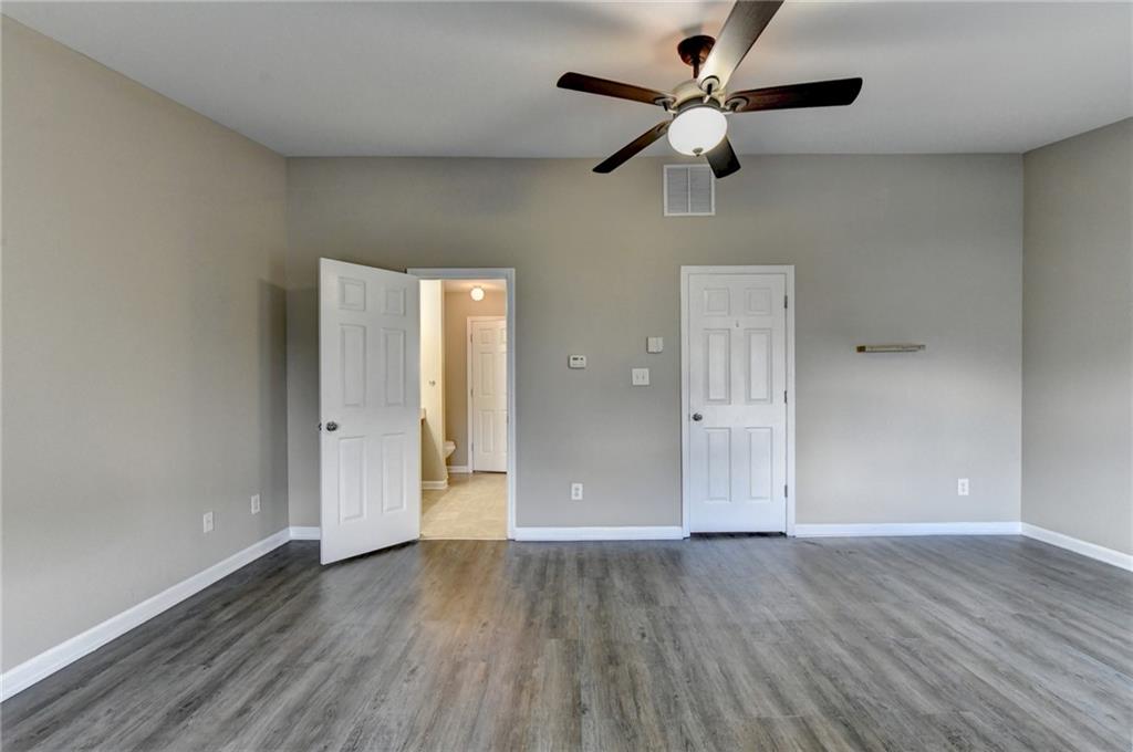 2152 Executive Drive Property Photo 28
