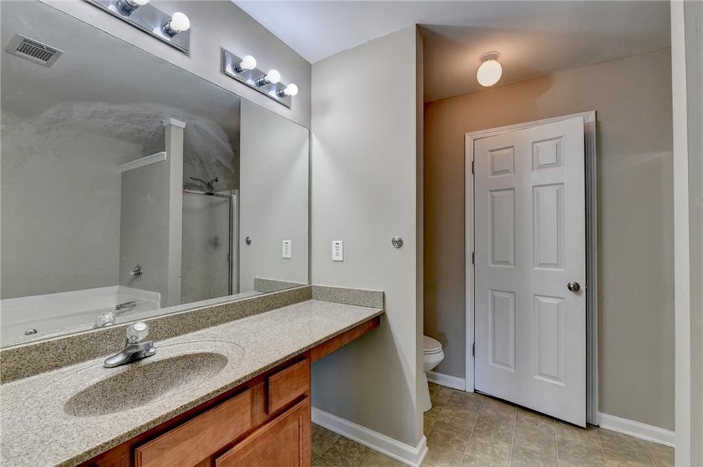 2152 Executive Drive Property Photo 29