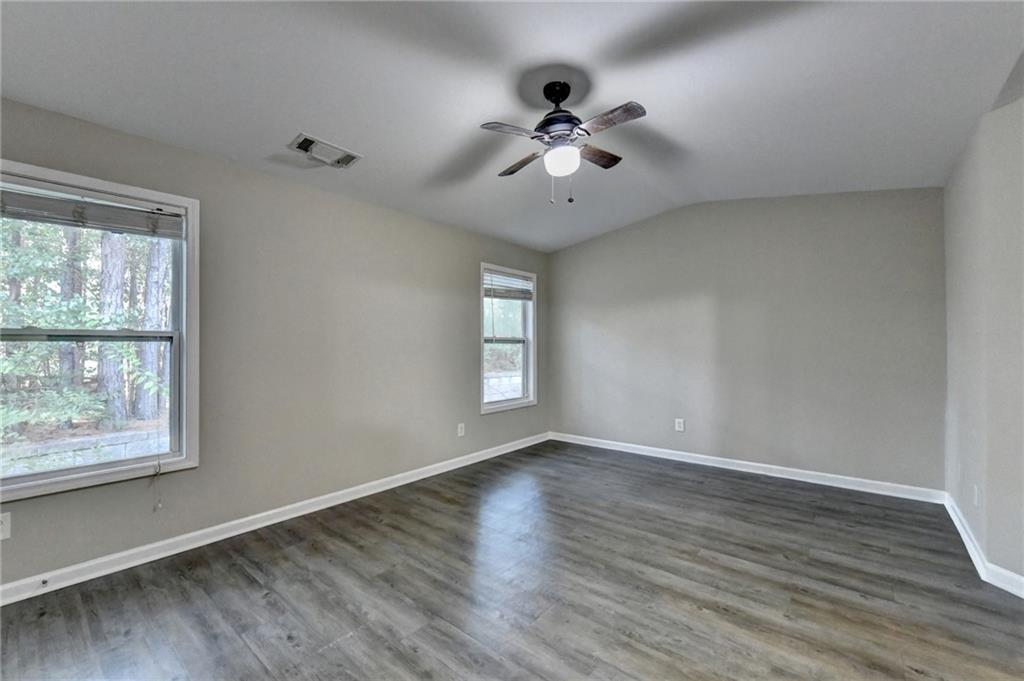 2152 Executive Drive Property Photo 38