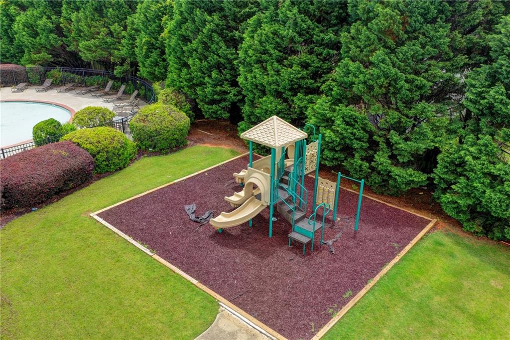 2152 Executive Drive Property Photo 47