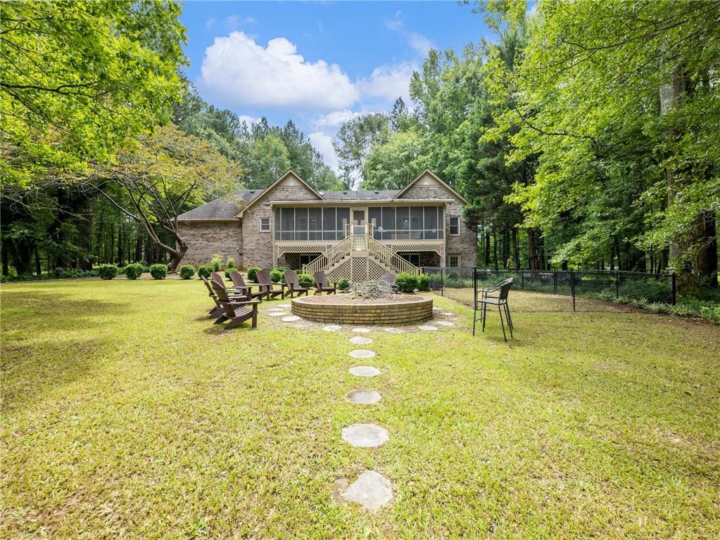 1334 Criswell Road Se Property Photo 1