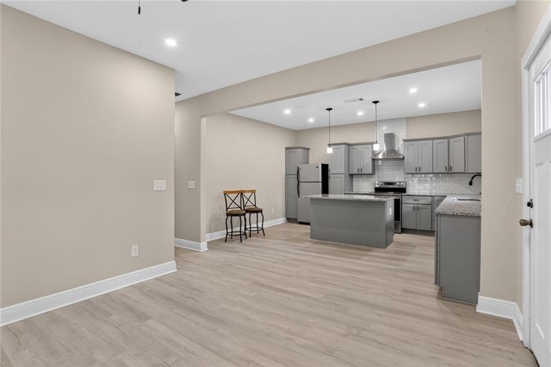 7830482 Property Photo 4