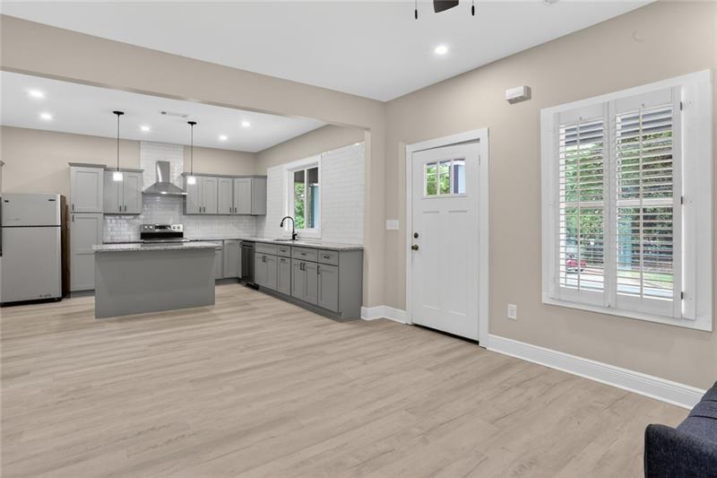 7830482 Property Photo 6