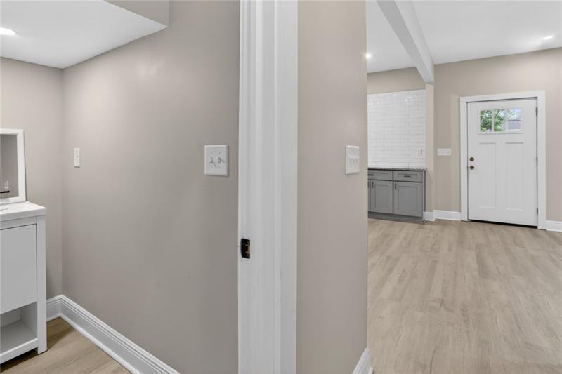 7830482 Property Photo 7