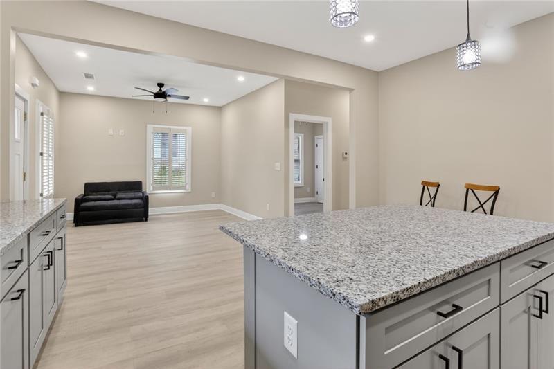 7830482 Property Photo 9