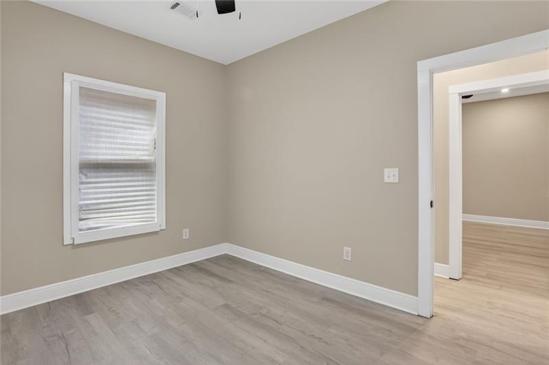 7830482 Property Photo 12