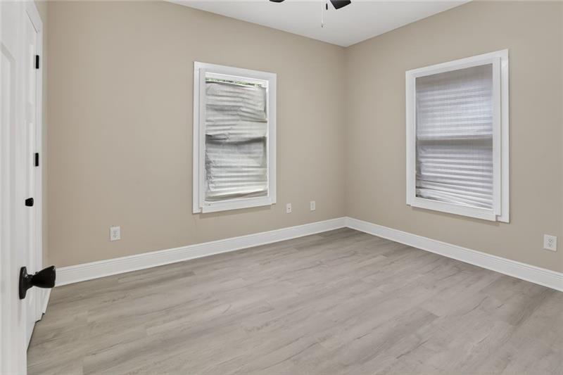 7830482 Property Photo 13