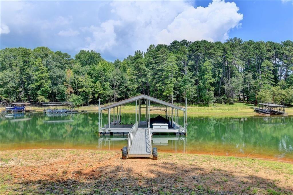 7470 Fields Drive Property Photo 10