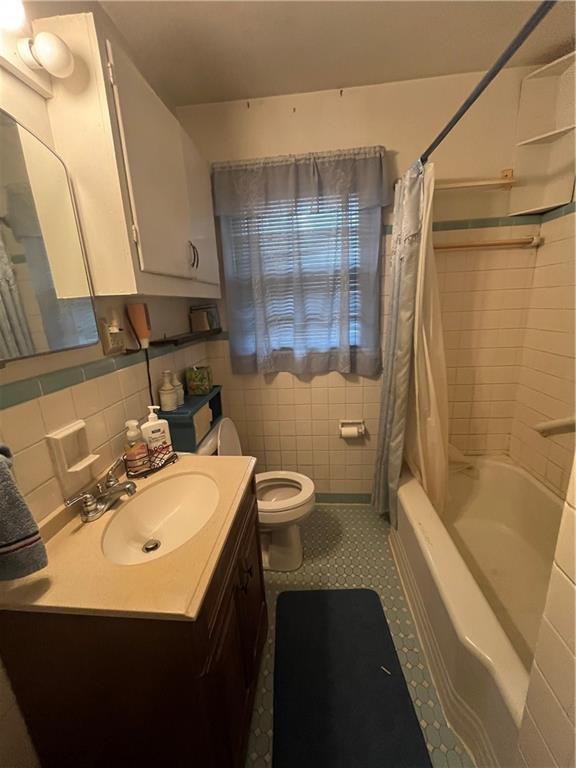 7830519 Property Photo 6