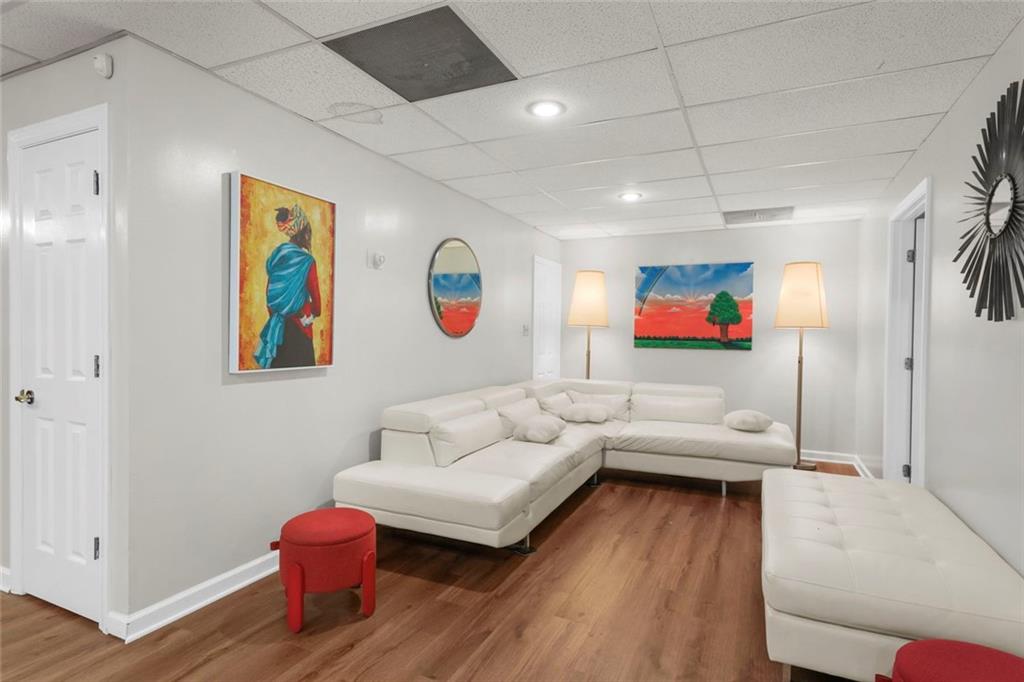 7830533 Property Photo 10