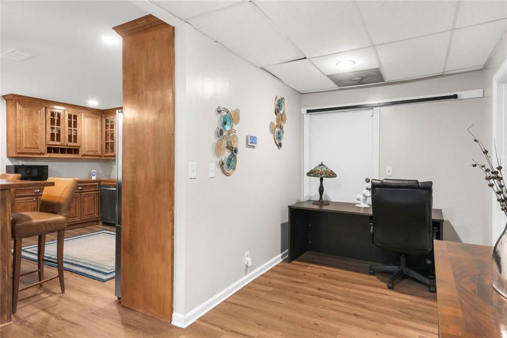 7830533 Property Photo 18