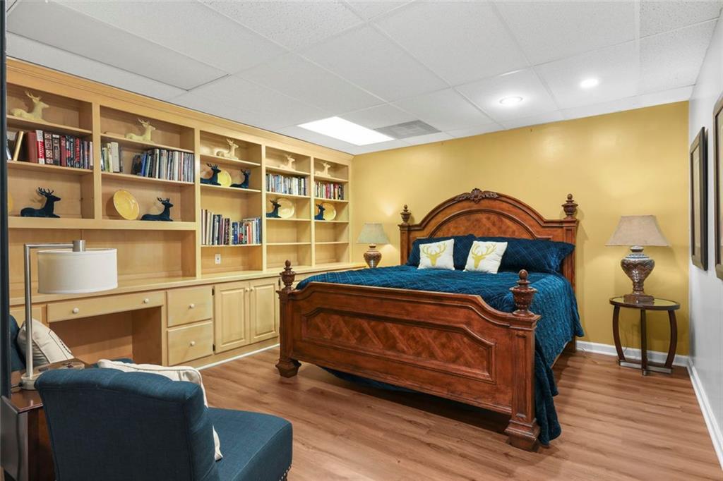 7830533 Property Photo 19