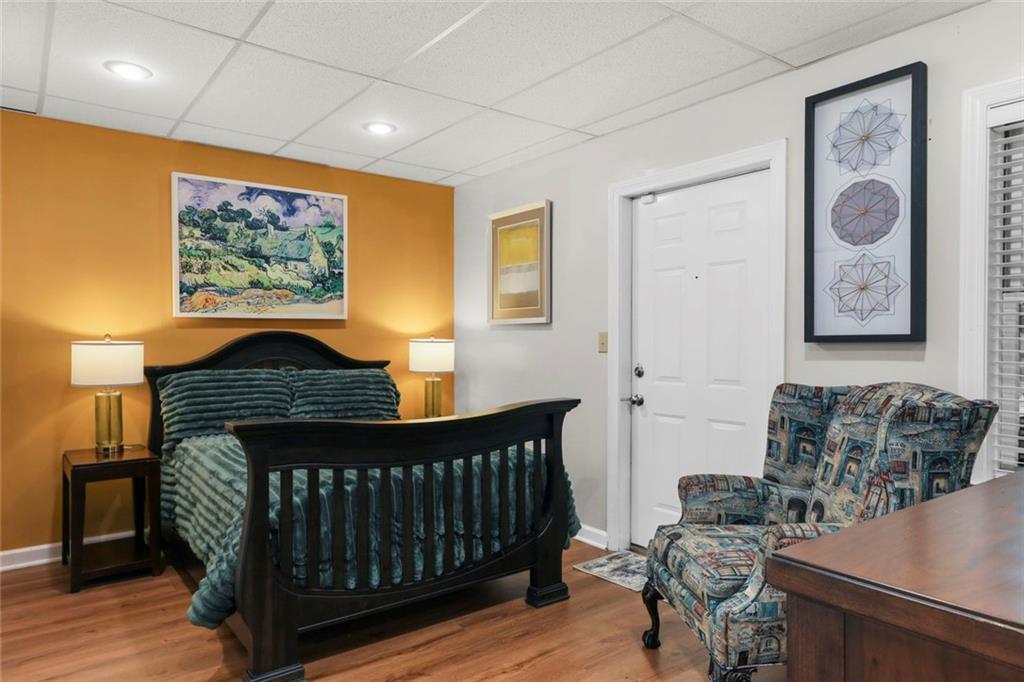 7830533 Property Photo 23
