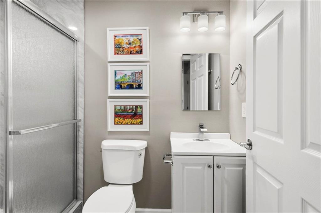 7830533 Property Photo 25