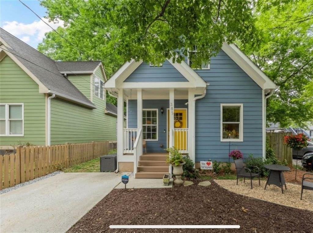 385 Elm Street Nw Property Photo 1