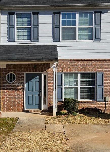 325 Brookview Drive Property Photo 1