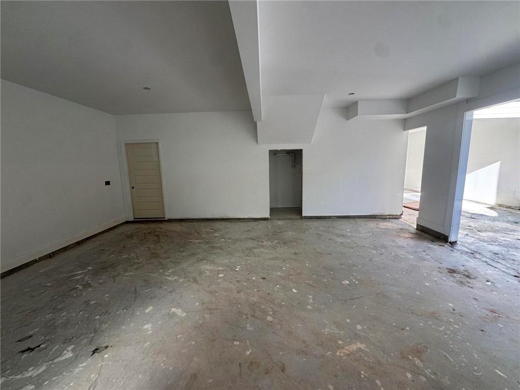 224 Holly Pond Path Property Photo 12