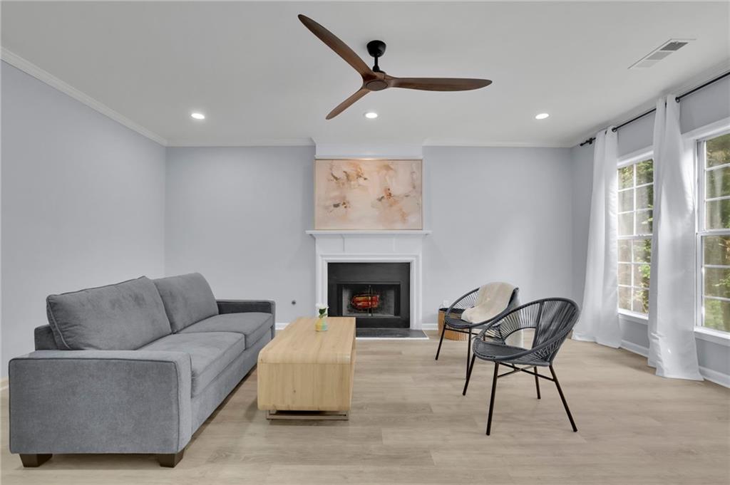 552 Glen Level Circle Property Photo 13