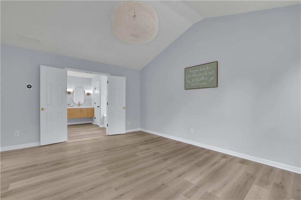 552 Glen Level Circle Property Photo 23