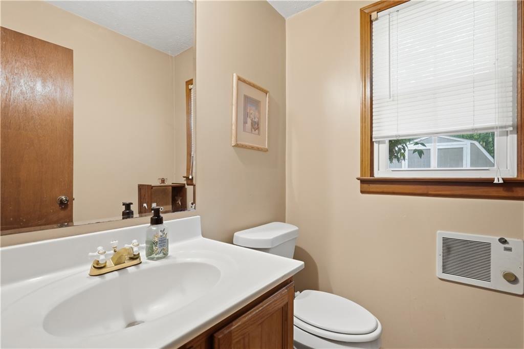 2488 Forestdale Drive Property Photo 33