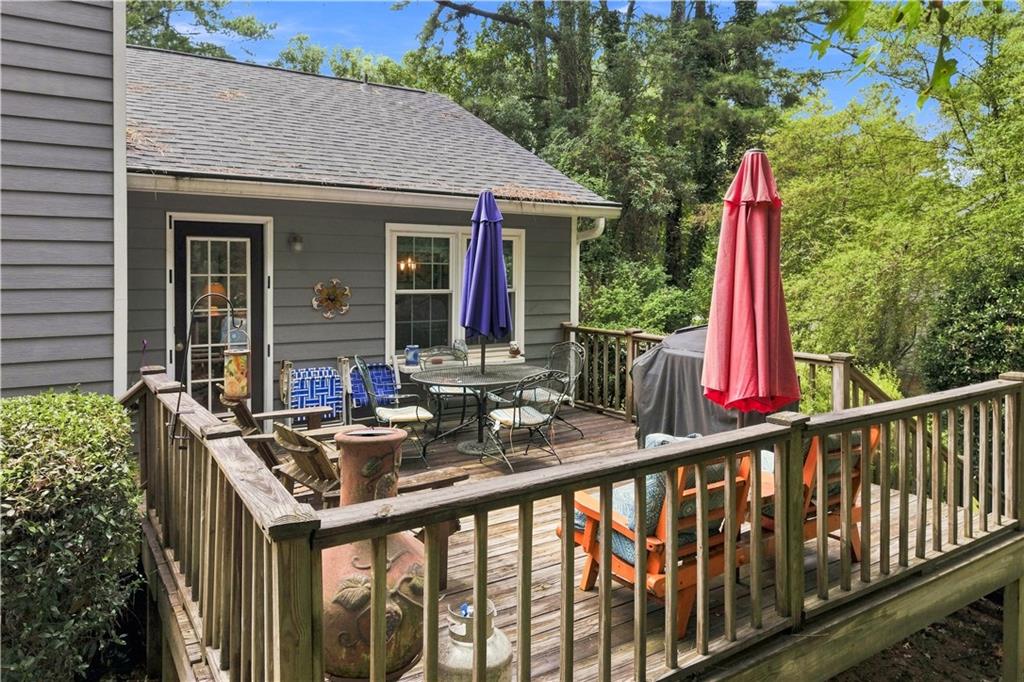 2488 Forestdale Drive Property Photo 35