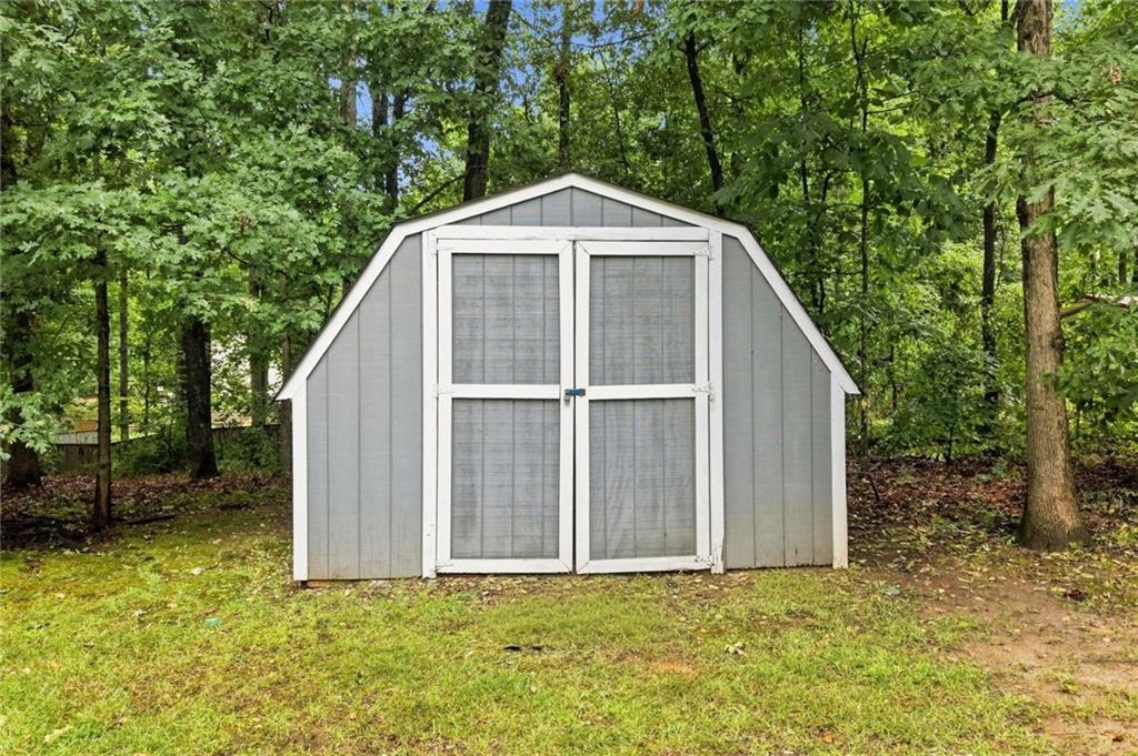2488 Forestdale Drive Property Photo 42