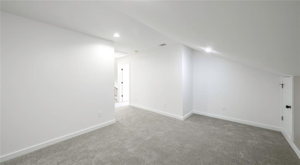 73 Hazel Lane Property Photo 38