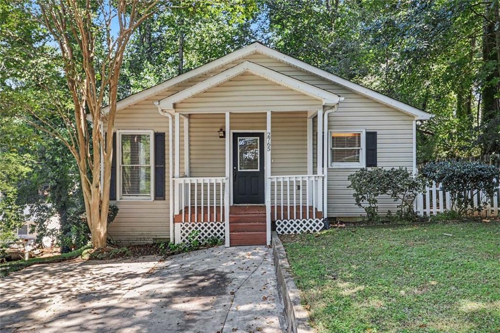 2765 Poplar Lane Property Photo 1