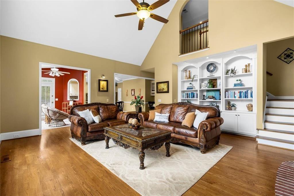 210 York Town Circle Property Photo 21