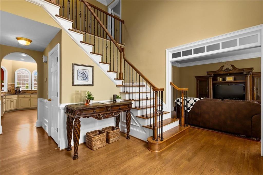 210 York Town Circle Property Photo 31
