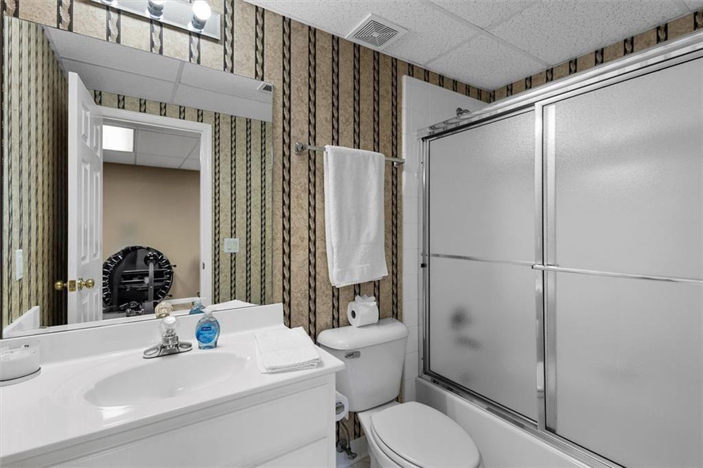 210 York Town Circle Property Photo 62