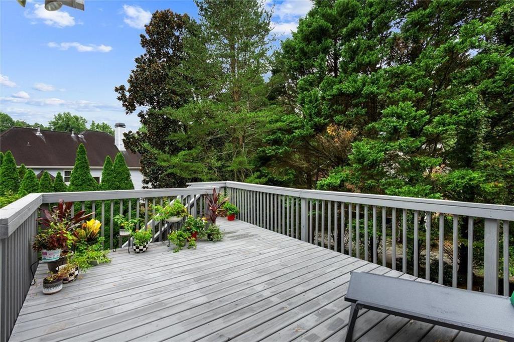 210 York Town Circle Property Photo 67