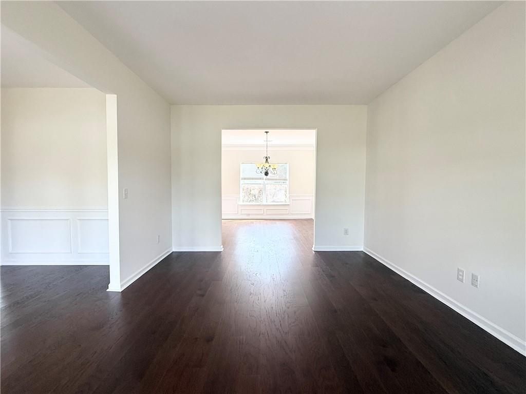 1115 Grey Rock Way Property Photo 4