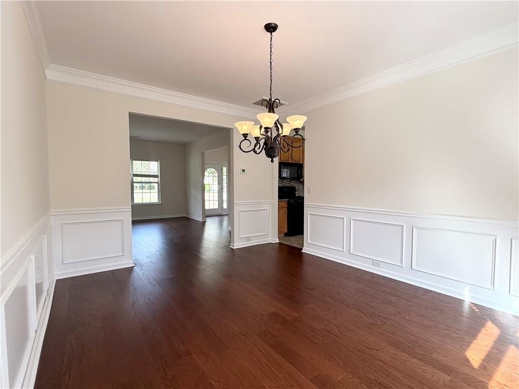 1115 Grey Rock Way Property Photo 6