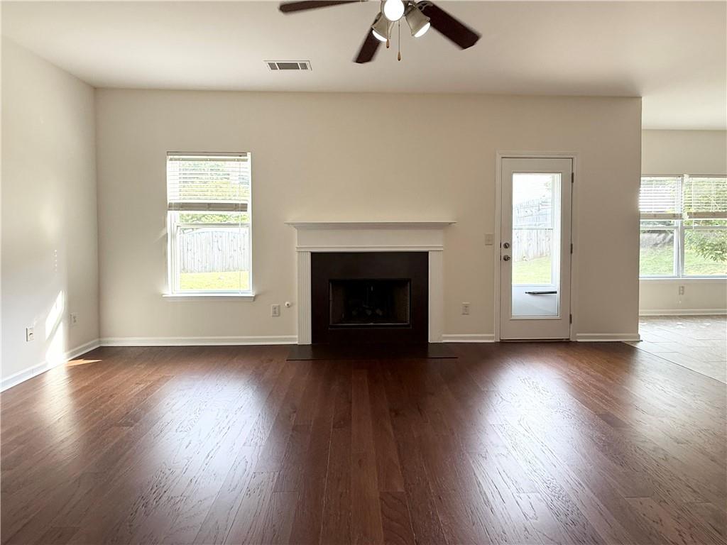 1115 Grey Rock Way Property Photo 13