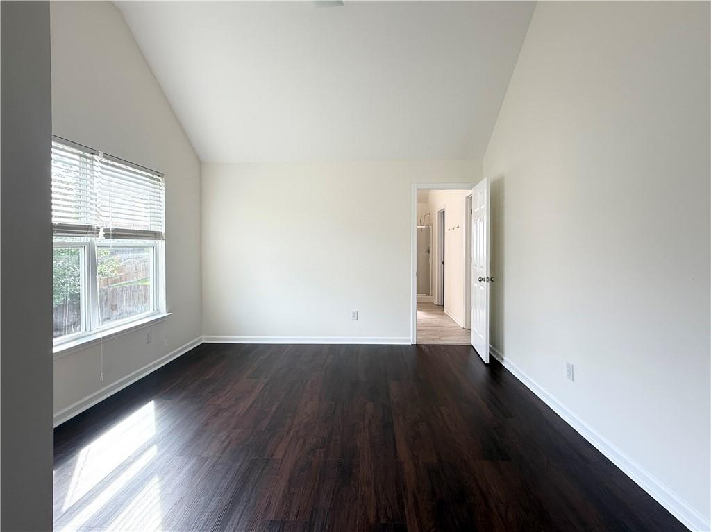 1115 Grey Rock Way Property Photo 17