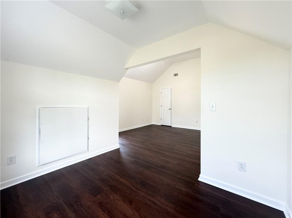 1115 Grey Rock Way Property Photo 23