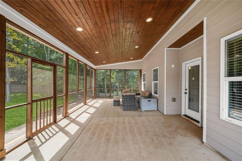 2835 Shadowstone Way Property Photo 19