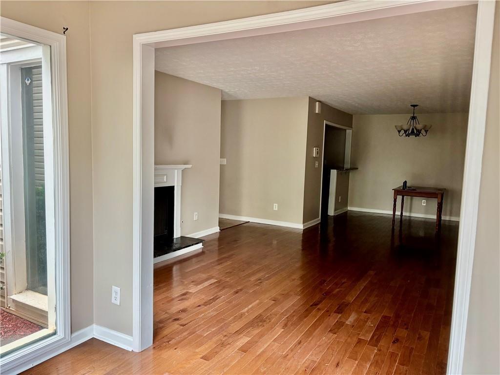 1206 Augusta Drive Se Property Photo 5