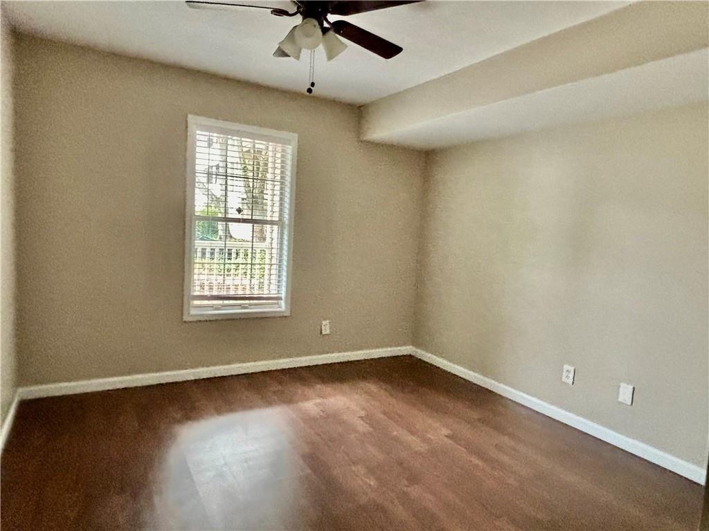 1206 Augusta Drive Se Property Photo 7