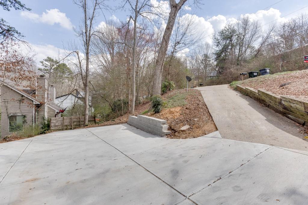 3932 Darryl Lane Property Photo 2