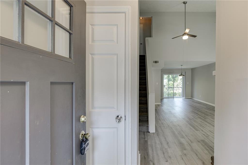 3932 Darryl Lane Property Photo 6