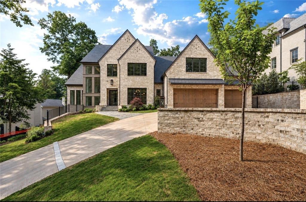 95 Blackland Road Nw Property Photo 1