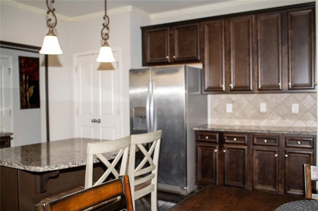 7579 Crawford Property Photo 8