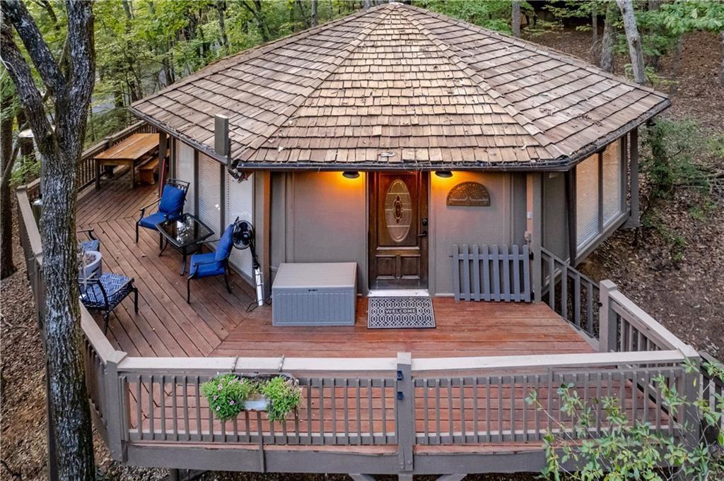 150 Treetopper Circle Property Photo 1