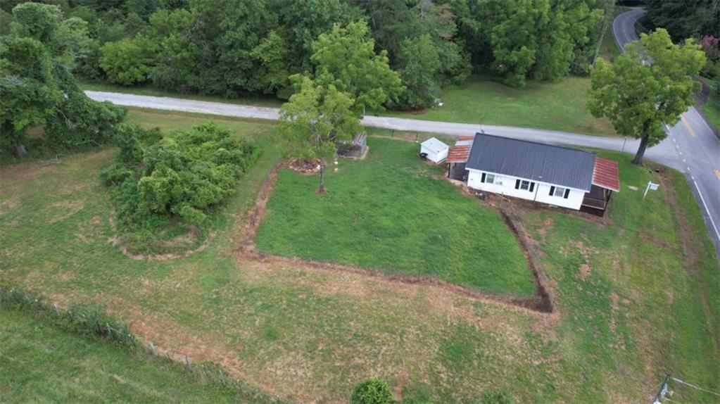 930 Cantrell Road Property Photo 13