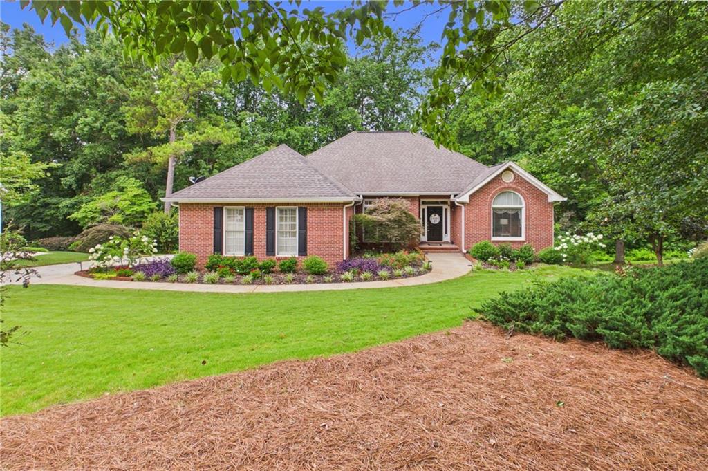 5007 Lakeridge Close Property Photo 1