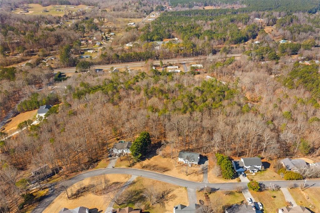 491 Scarlet Drive Property Photo 6