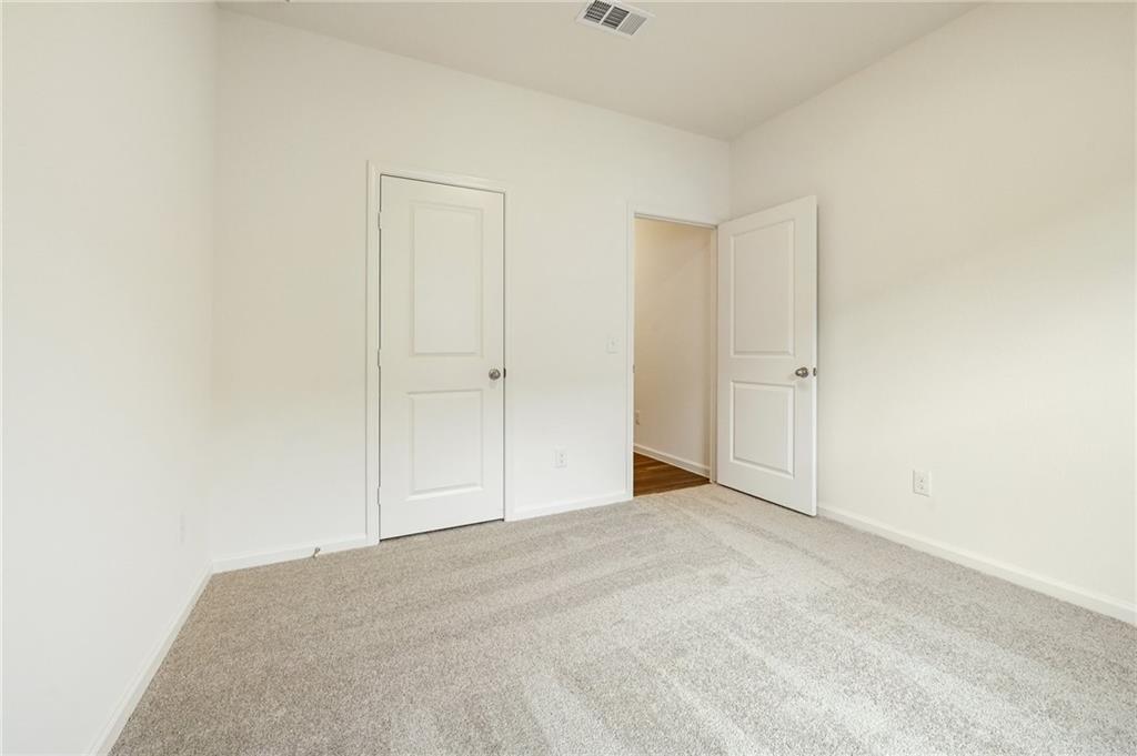 32 Crescent Boulevard Property Photo 22